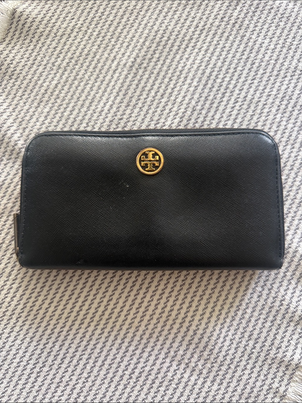Tory Burch Black Leather Zip Around Wallet with Gold Logo